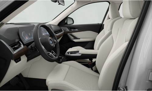 BMW_X1_2024년형_디젤 2.0_sDrive18d xLine_color_int_타공 센사텍 오이스터.jpg